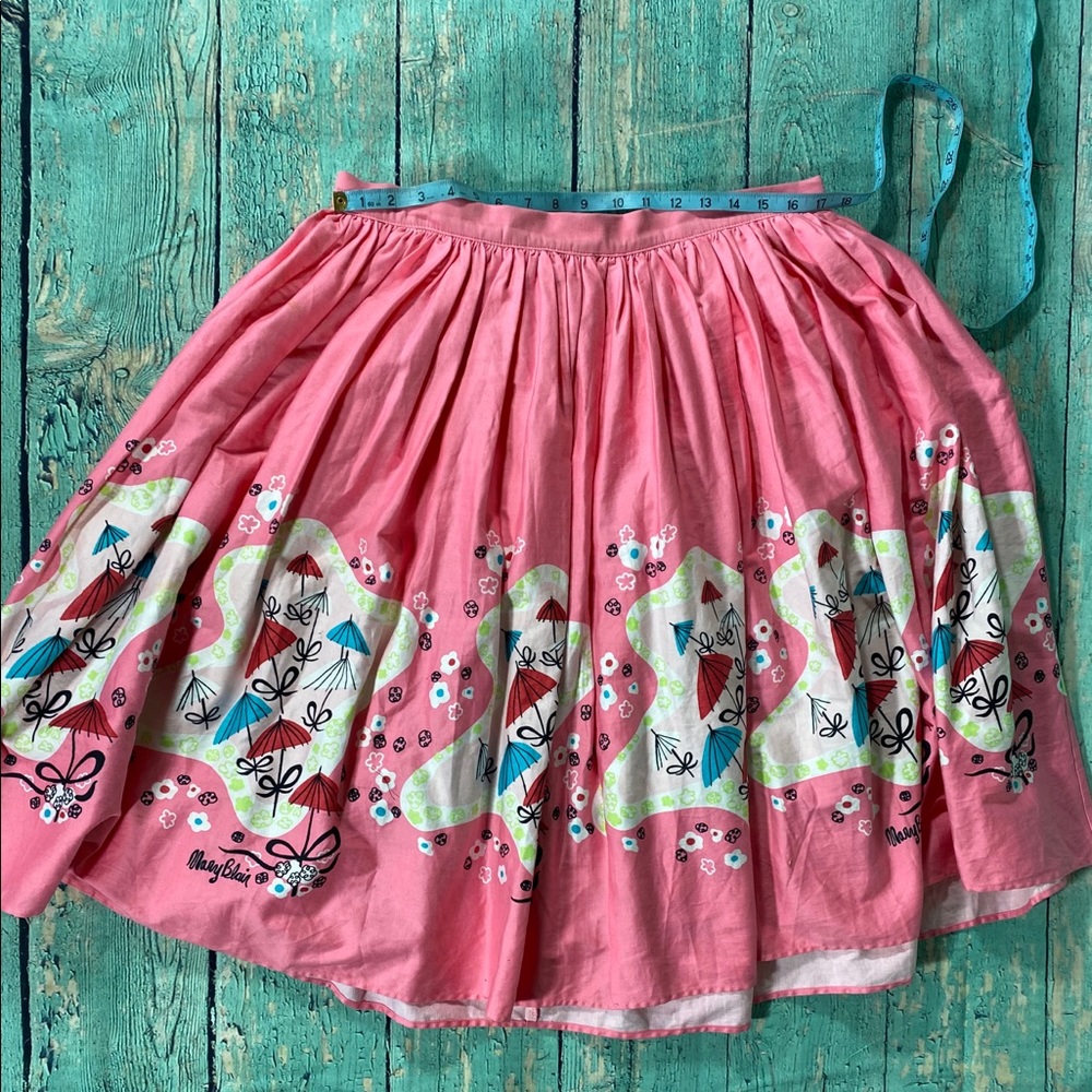Pinup Couture Mary Blair Pink Umbrellas w/pockets